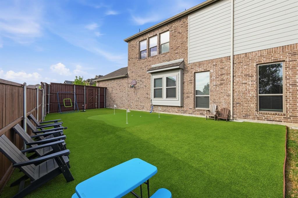 2109 Falcon Ridge Drive Mansfield, TX 76063 - Photo 39 of 40