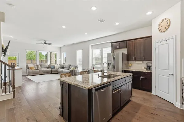 $455,000 | 2109 Falcon Ridge Drive, Mansfield, TX 76063