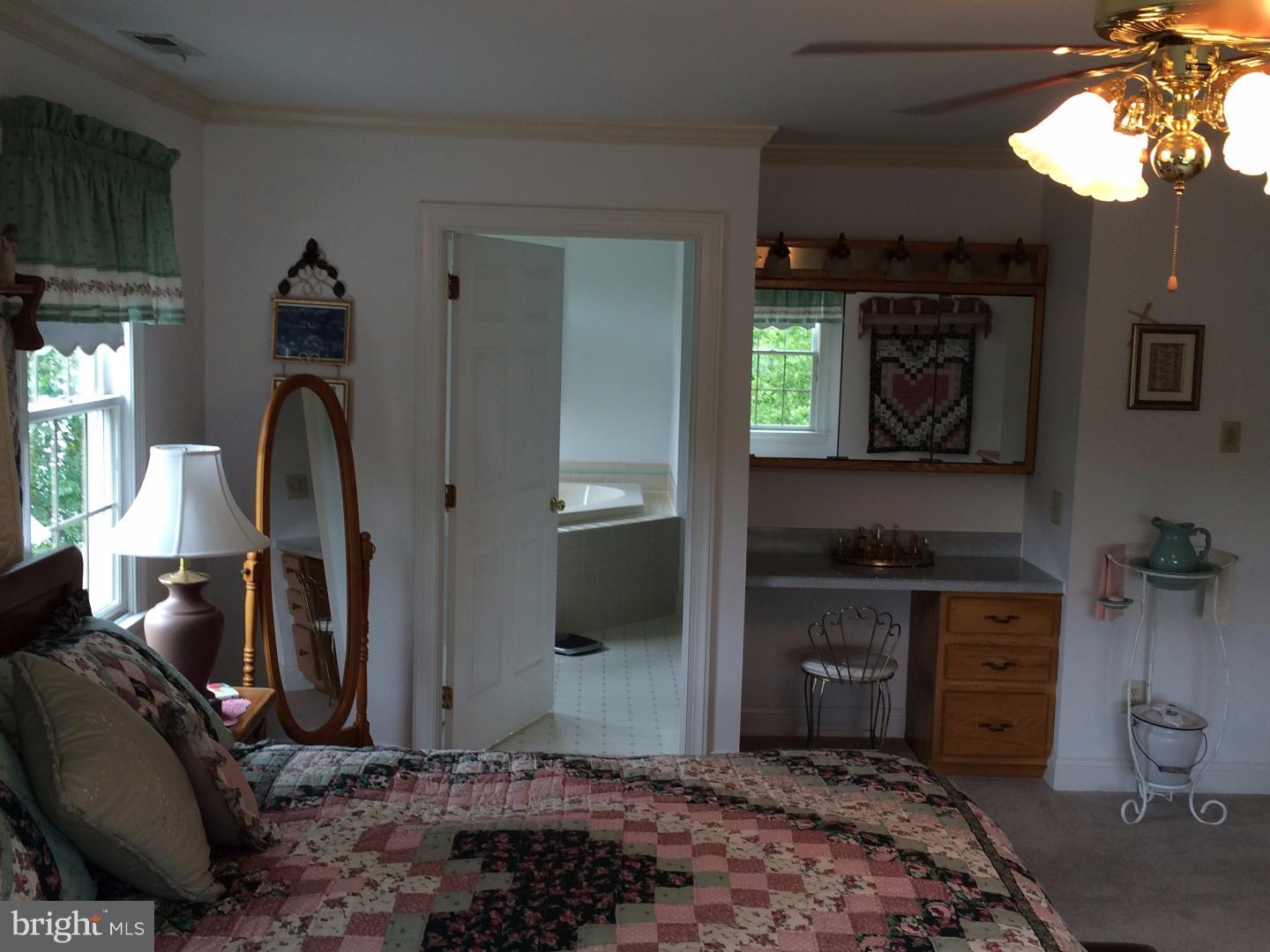 995 Plowshare Road Yardley, PA 19067 - Photo 16 of 25 Gallery Image 16