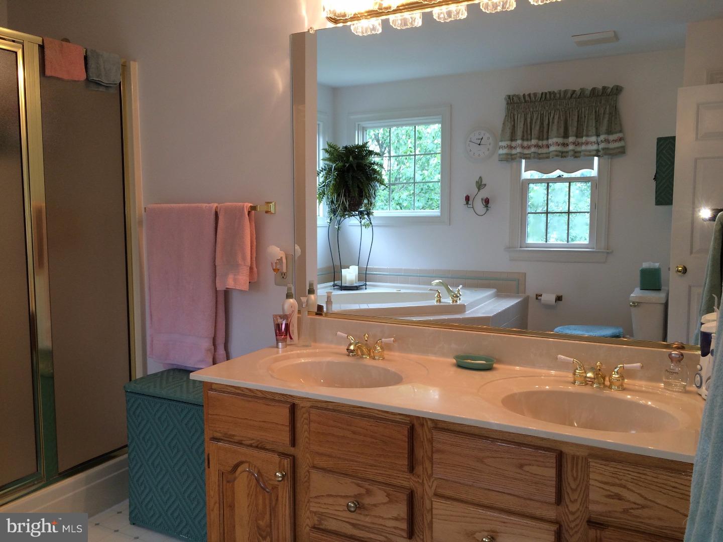 995 Plowshare Road Yardley, PA 19067 - Photo 17 of 25 Gallery Image 17