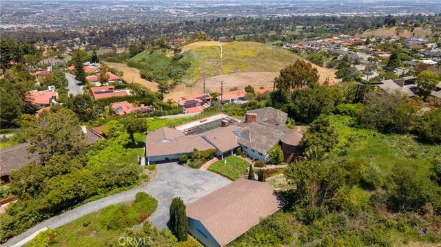 $6,880,000 | 2521 Novato Place, Palos Verdes Estates, CA 90274