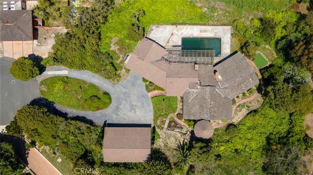 $6,880,000 | 2521 Novato Place, Palos Verdes Estates, CA 90274