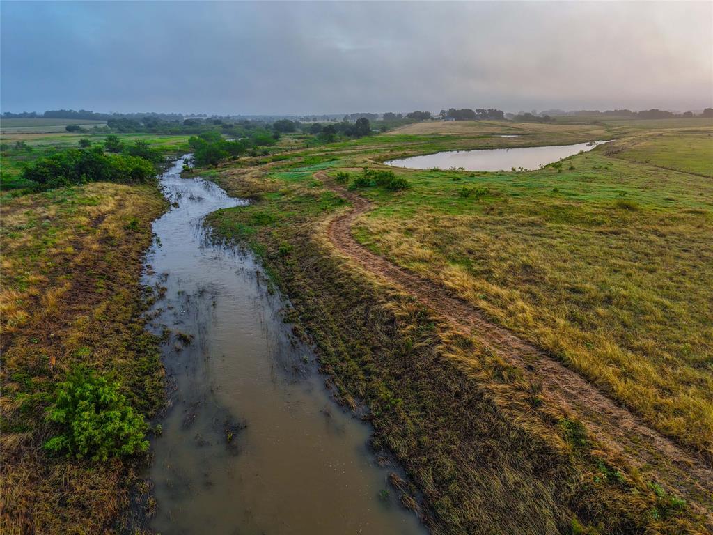 22407 Meeks Road Burlington, TX 76519 - Photo 21 of 30