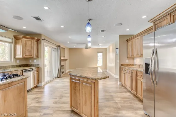 $3,210 | 2828 Albrook Court, Las Vegas, NV 89117