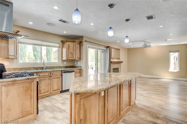 $3,210 | 2828 Albrook Court, Las Vegas, NV 89117