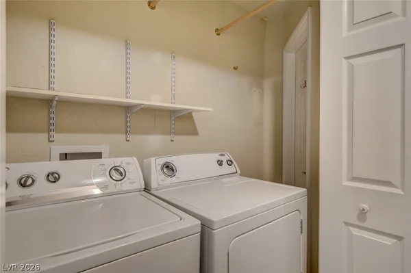 $3,210 | 2828 Albrook Court, Las Vegas, NV 89117