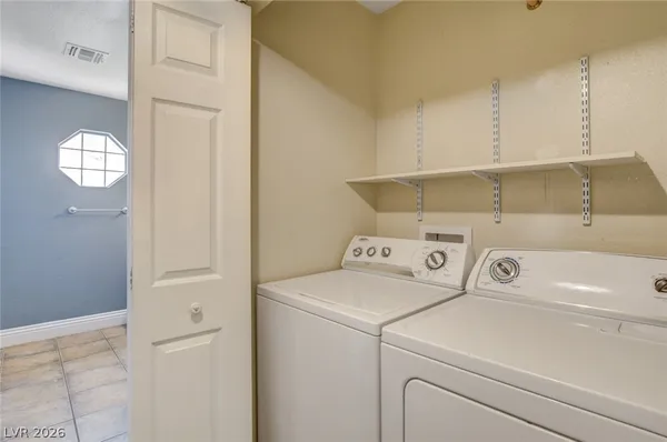 $3,210 | 2828 Albrook Court, Las Vegas, NV 89117