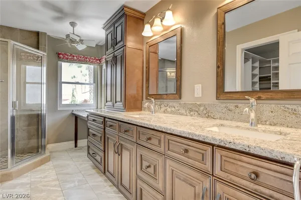 $3,210 | 2828 Albrook Court, Las Vegas, NV 89117