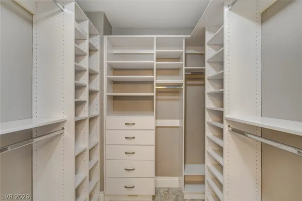 $3,210 | 2828 Albrook Court, Las Vegas, NV 89117