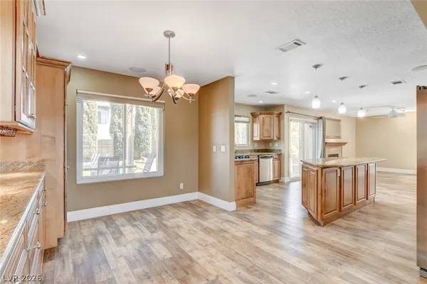 $3,210 | 2828 Albrook Court, Las Vegas, NV 89117