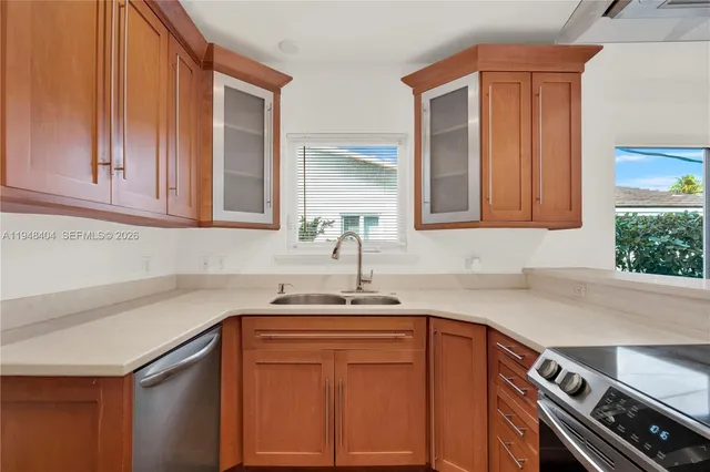 $2,400,000 | 527 Southwest 20th Road, Miami, FL 33129