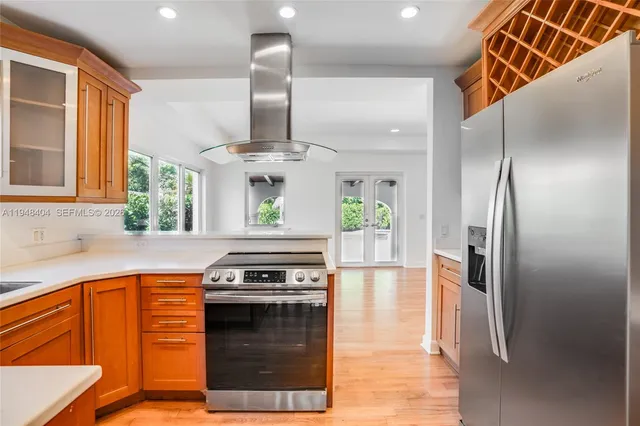 $2,400,000 | 527 Southwest 20th Road, Miami, FL 33129