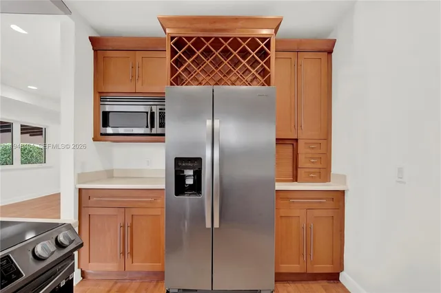 $2,400,000 | 527 Southwest 20th Road, Miami, FL 33129