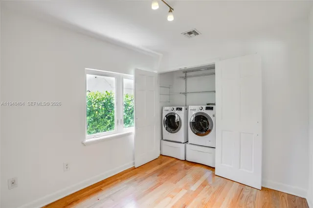 $2,400,000 | 527 Southwest 20th Road, Miami, FL 33129