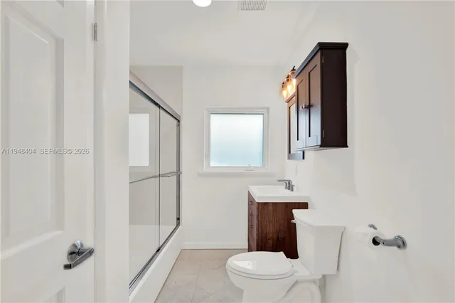 $2,400,000 | 527 Southwest 20th Road, Miami, FL 33129