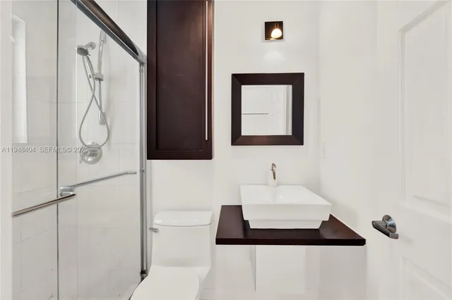 $2,400,000 | 527 Southwest 20th Road, Miami, FL 33129