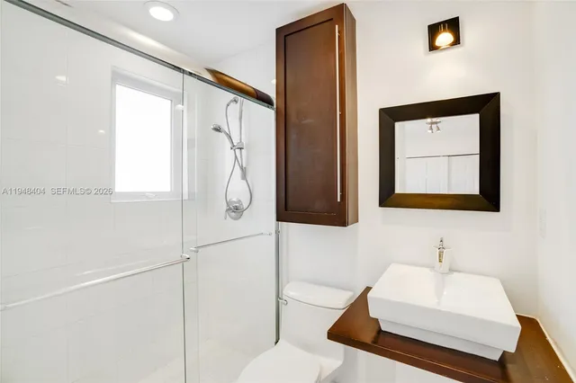 $2,400,000 | 527 Southwest 20th Road, Miami, FL 33129