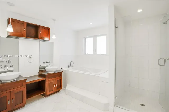 $2,400,000 | 527 Southwest 20th Road, Miami, FL 33129