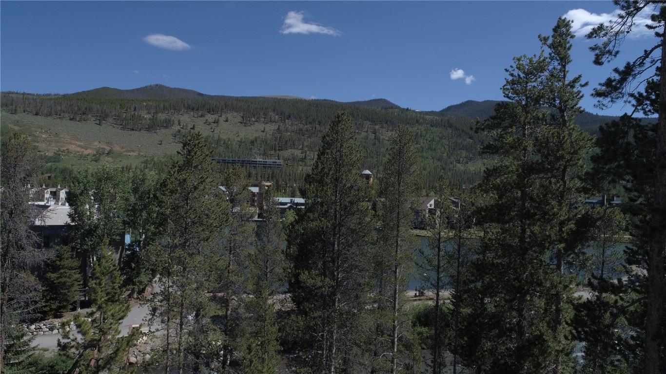 125 Lake Ridge Circle, Unit 1866 Keystone, CO 80435 - Photo 15 of 43 a view of a city