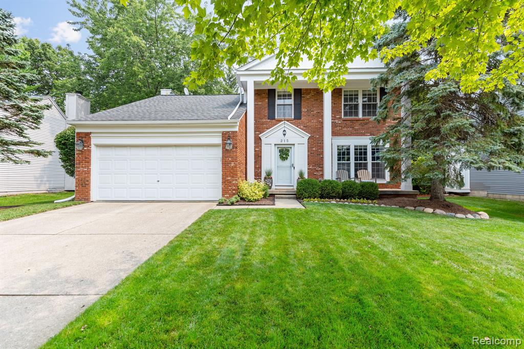 215 Parsons Lane Rochester Hills, MI 48307 - Photo 2 of 40 Gallery Image 2