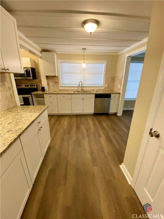 2012 Broad Street Statham, GA 30666 - Photo 4 of 19 Gallery Image 4