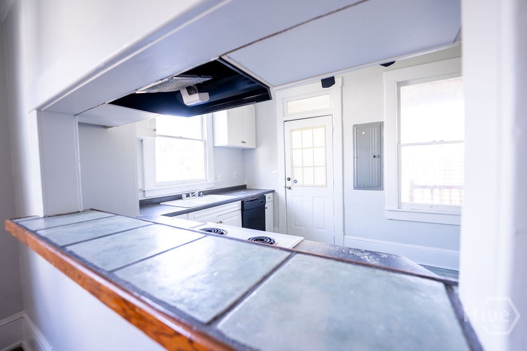 216 West 41st Street Savannah, GA 31401 - Photo 15 of 20