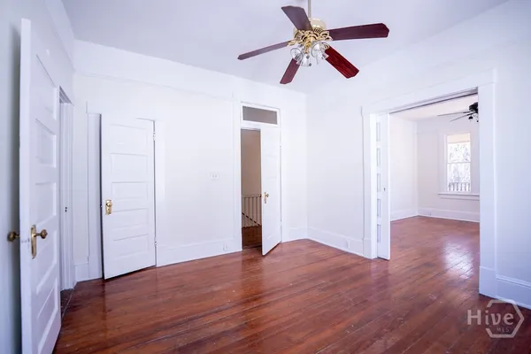 $2,300 | 216 West 41st Street, Savannah, GA 31401