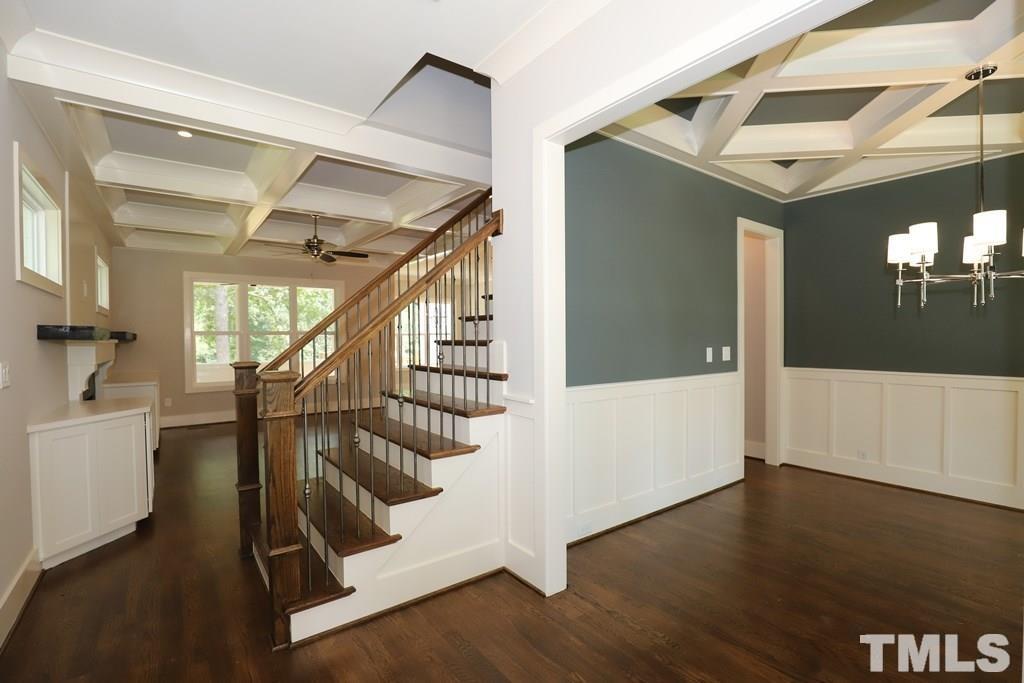 3901 Littlefield Court Raleigh, NC 27606 - Photo 8 of 30 Gallery Image 8