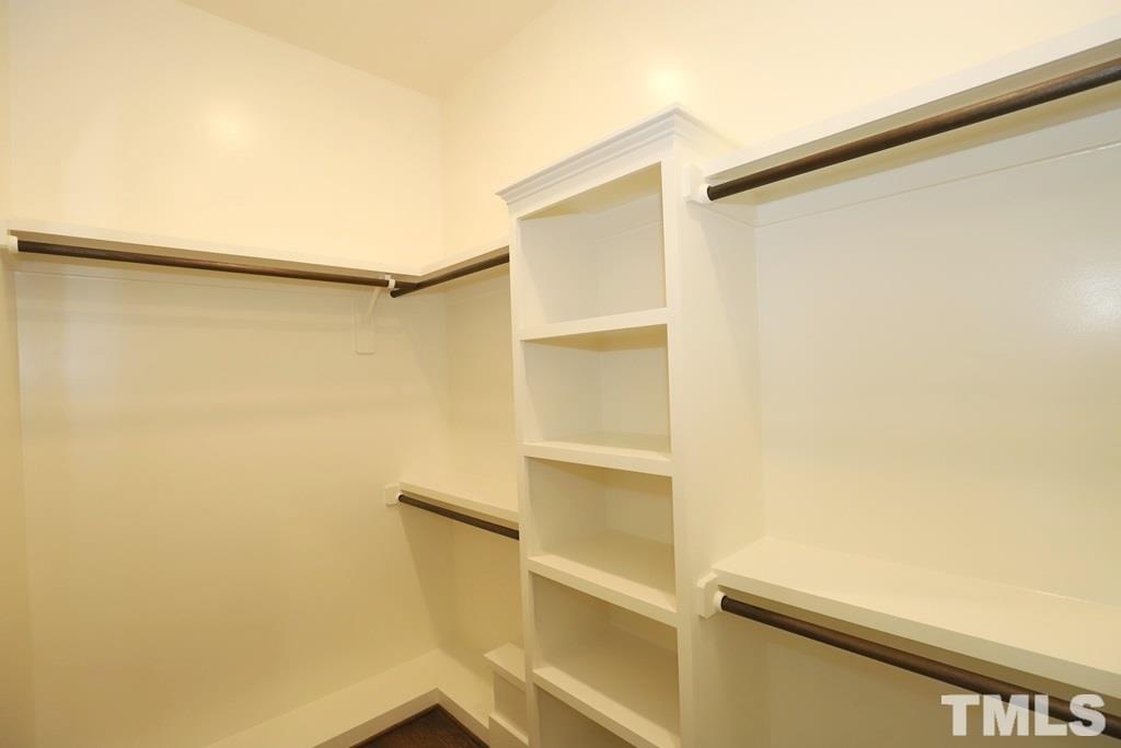 3901 Littlefield Court Raleigh, NC 27606 - Photo 10 of 30 Gallery Image 10