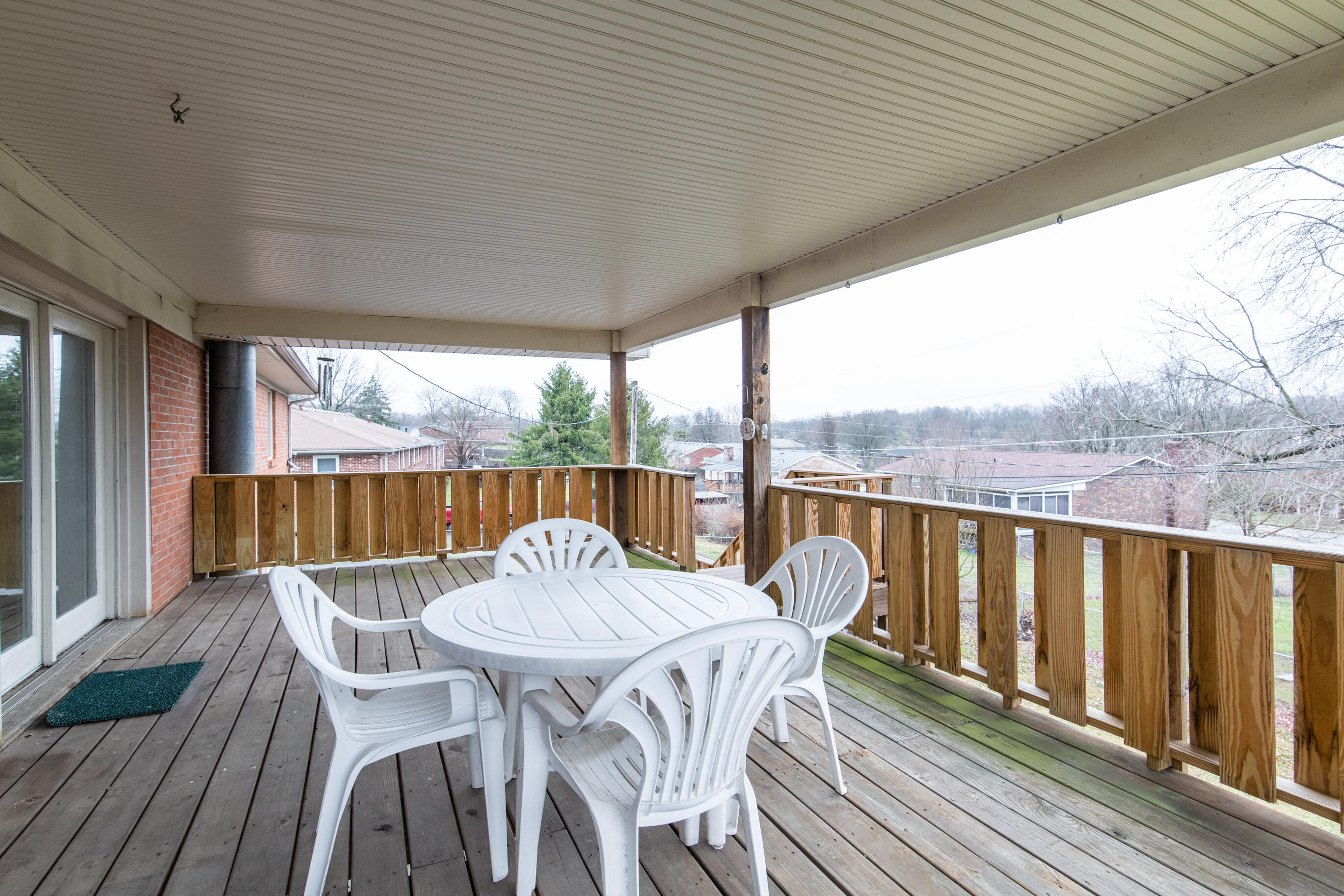 116 Robin Road Nicholasville, KY 40356 - Photo 11 of 33 Back Deck