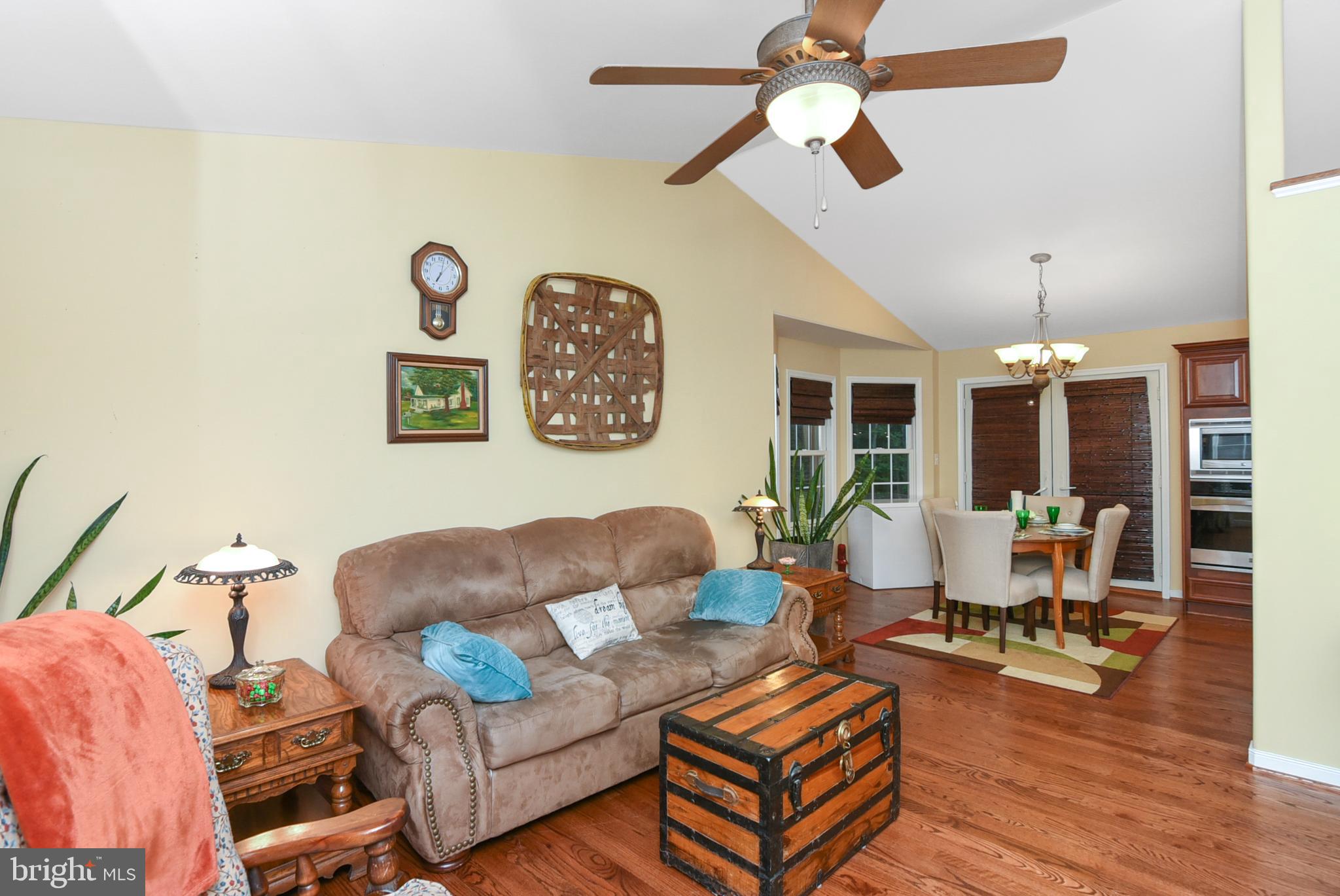 18536 Partlow Road Beaverdam, VA 23015 - Photo 19 of 64 Cathedral ceilings!