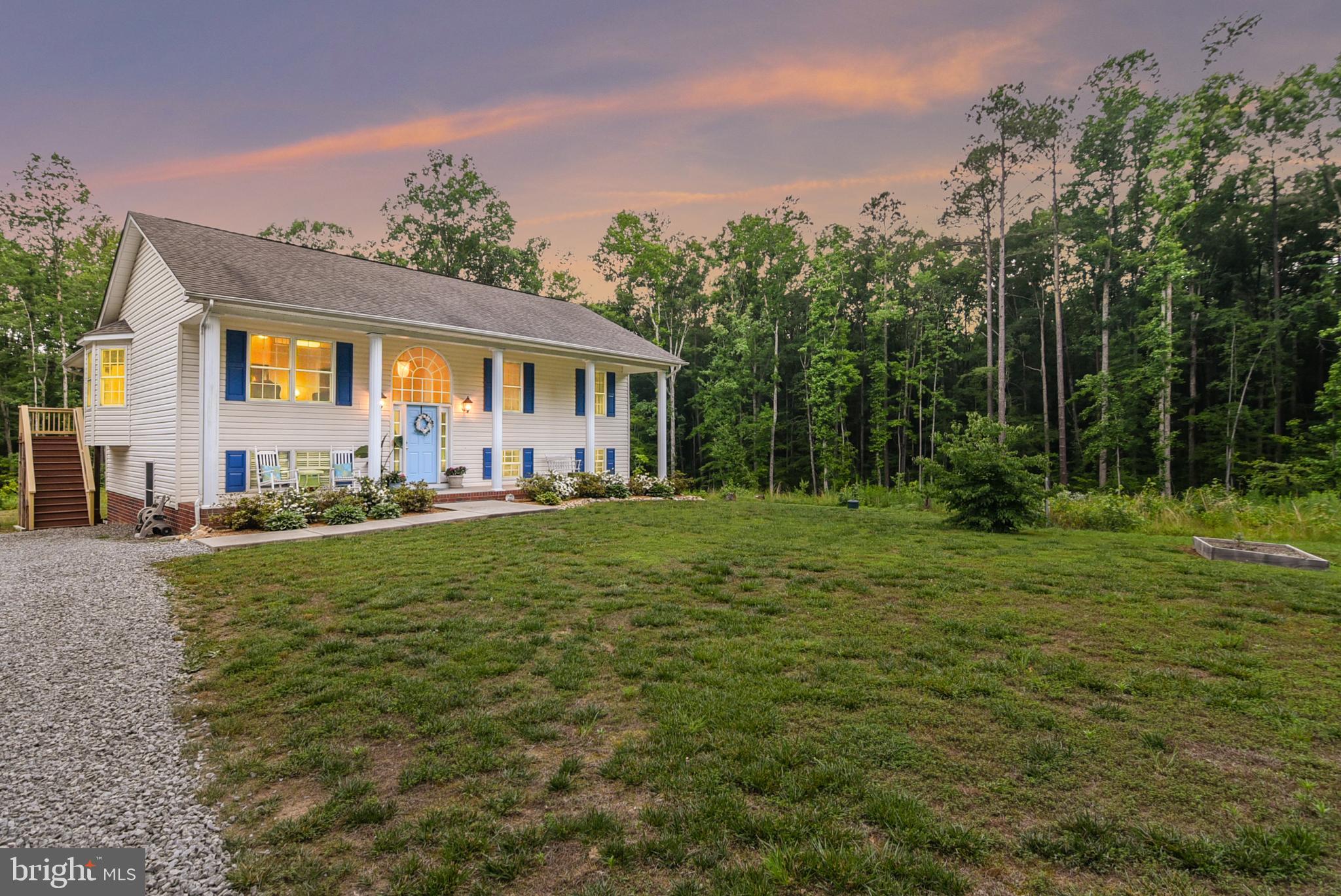 18536 Partlow Road Beaverdam, VA 23015 - Photo 3 of 64 6 miles to I-95