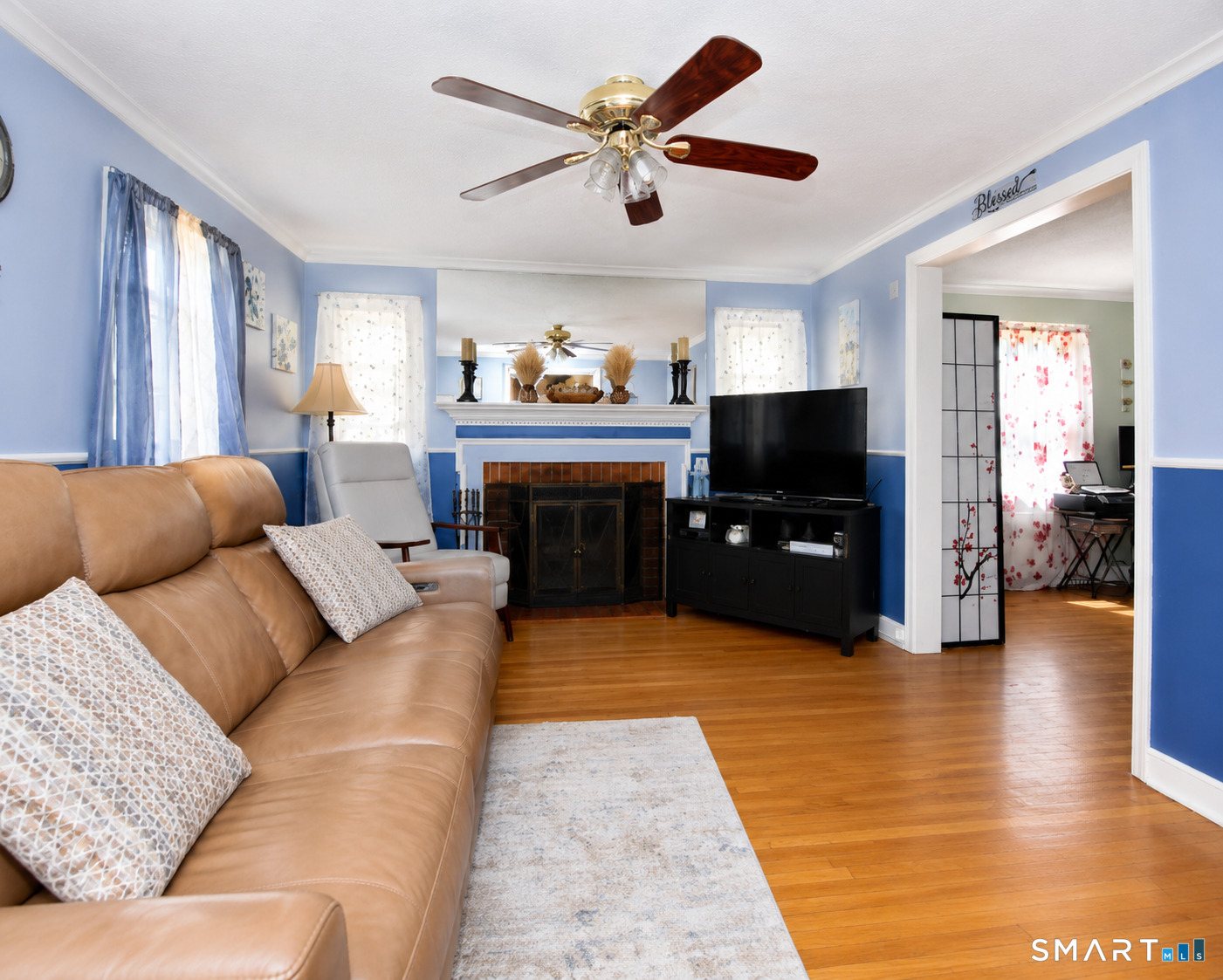 242 Victoria Road Hartford, CT 06114 - Photo 7 of 34
