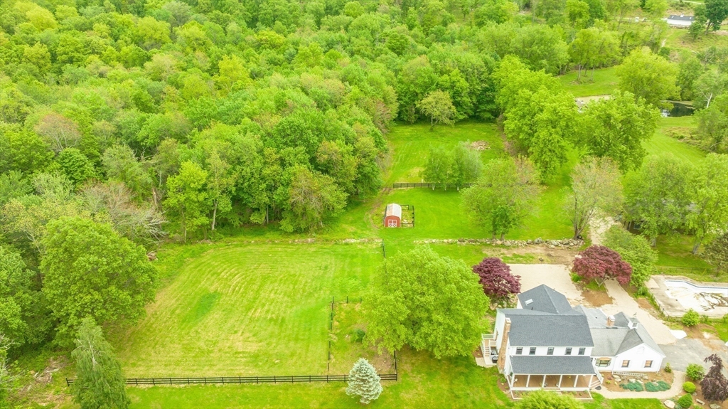 6 Hitching Post Lane Wilbraham, MA 01095 - Photo 12 of 34 a view of building
