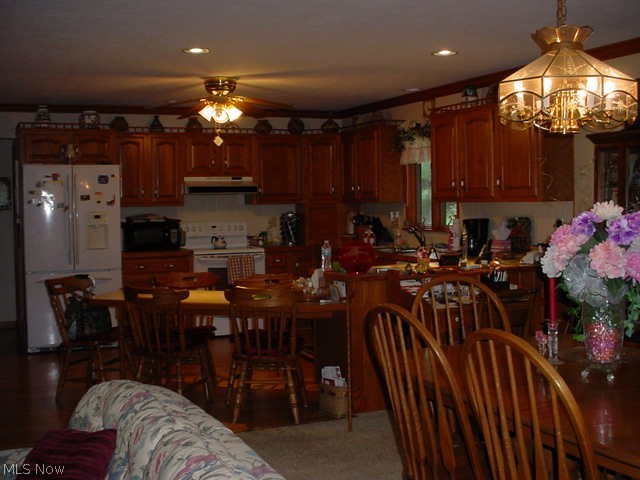 2148 Pickle Road Akron, OH 44312 - Photo 8 of 23