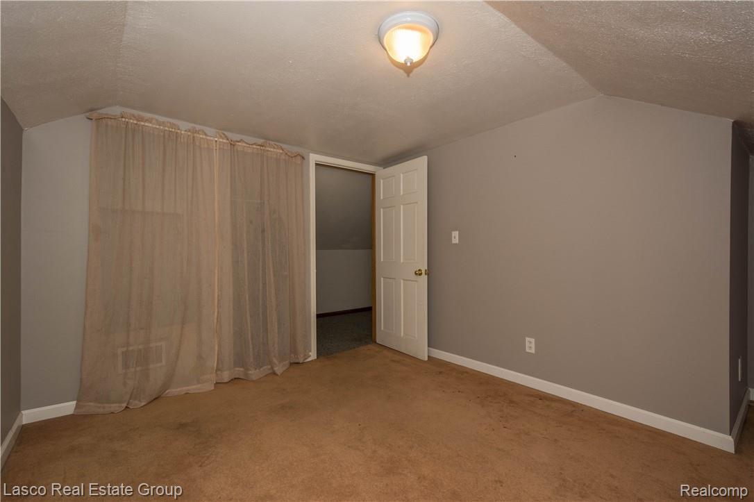 3520 West Thompson Road Grand Blanc, MI 48439 - Photo 20 of 24 DSC_4803.jpg