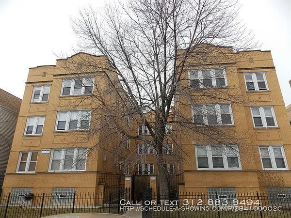 $1,450 | 4140 West Kamerling Avenue, Unit 3F, Chicago, IL 60651