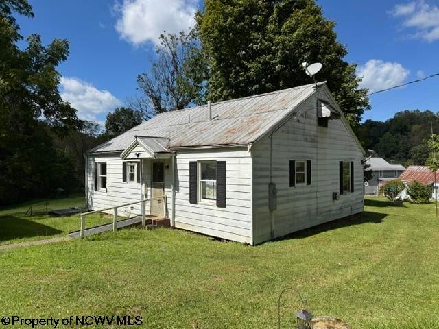 696 Crawford Road Crawford, WV 26343 - Photo 18 of 22 Gallery Image 18