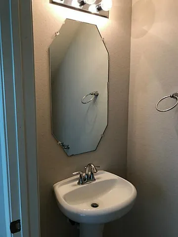 $1,995 | 12702 Claradeen Court, Houston, TX 77047