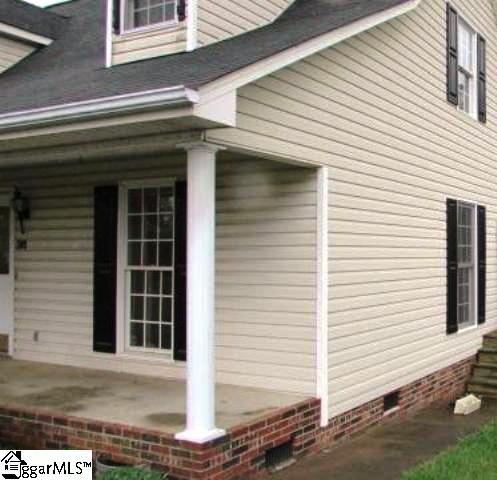 309 Barefoot Lane Inman, SC 29349 - Photo 3 of 14 Gallery Image 3