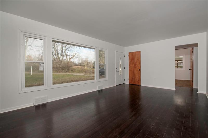 209 Lisbon Road Beaver, PA 15009 - Photo 4 of 25