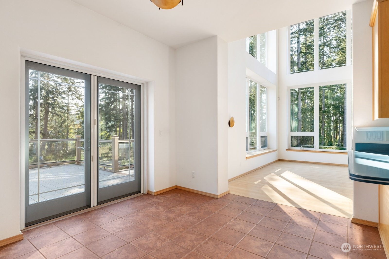 2094 Zylstra Road Oak Harbor, WA 98277 - Photo 12 of 40 Gallery Image 12