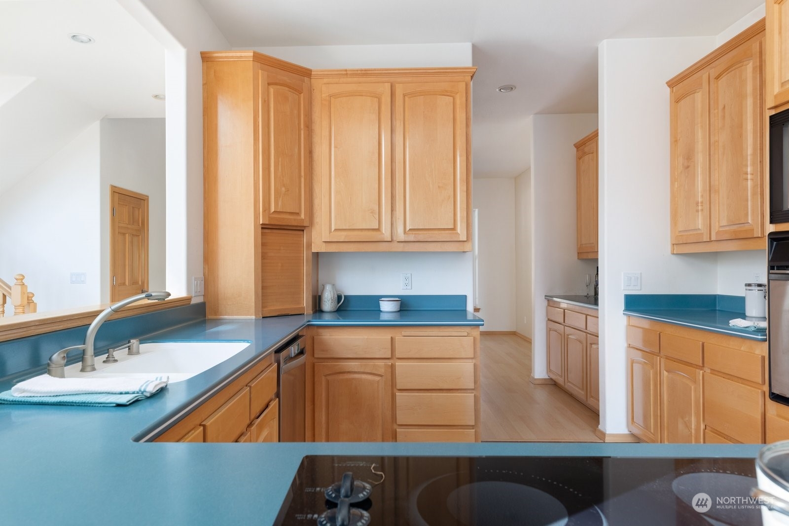2094 Zylstra Road Oak Harbor, WA 98277 - Photo 15 of 40 Gallery Image 15
