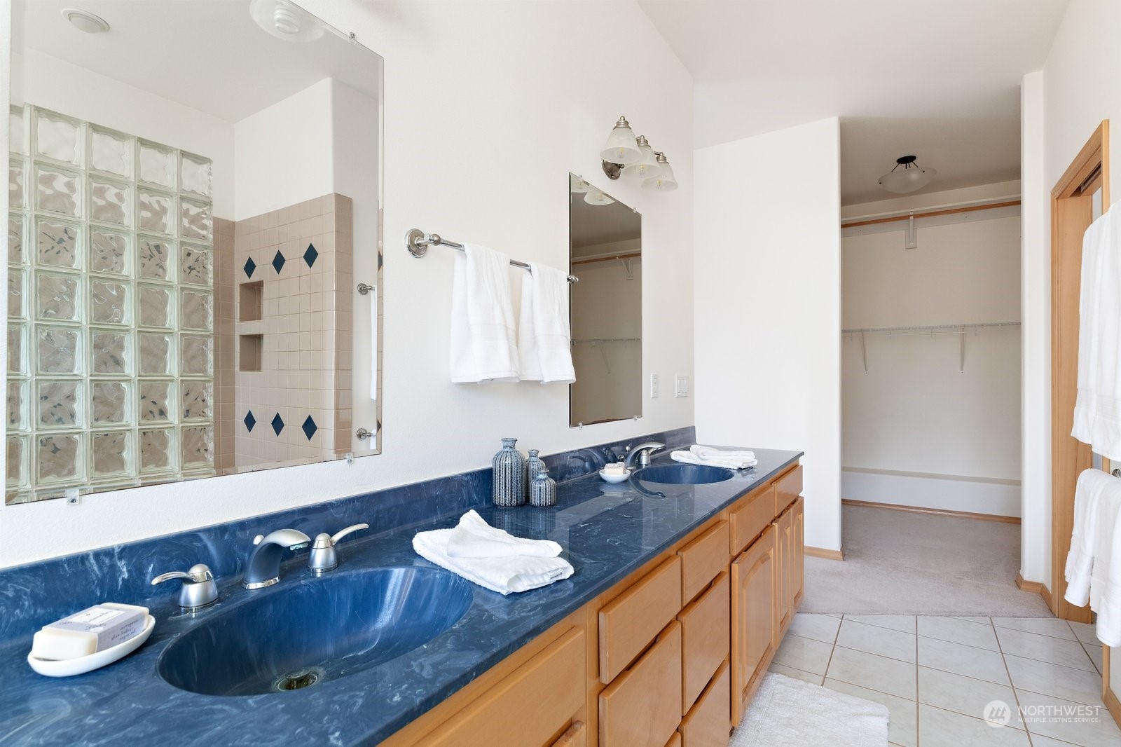 2094 Zylstra Road Oak Harbor, WA 98277 - Photo 21 of 40 Gallery Image 21