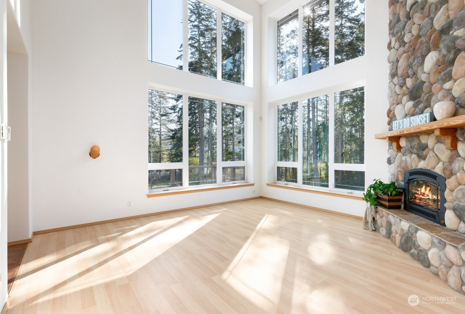 2094 Zylstra Road Oak Harbor, WA 98277 - Photo 8 of 40 Gallery Image 8