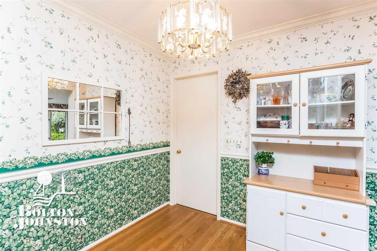 411 Barclay Road Grosse Pointe, MI 48236 - Photo 11 of 46 Breakfast Nook