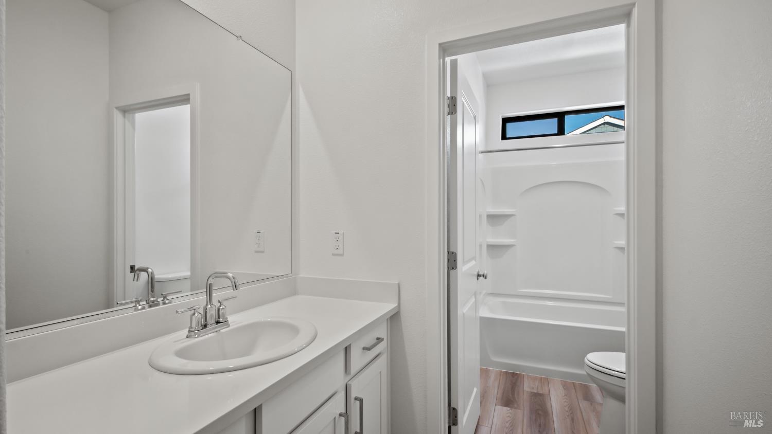1586 Waterside Lane Rohnert Park, CA 94928 - Photo 33 of 40