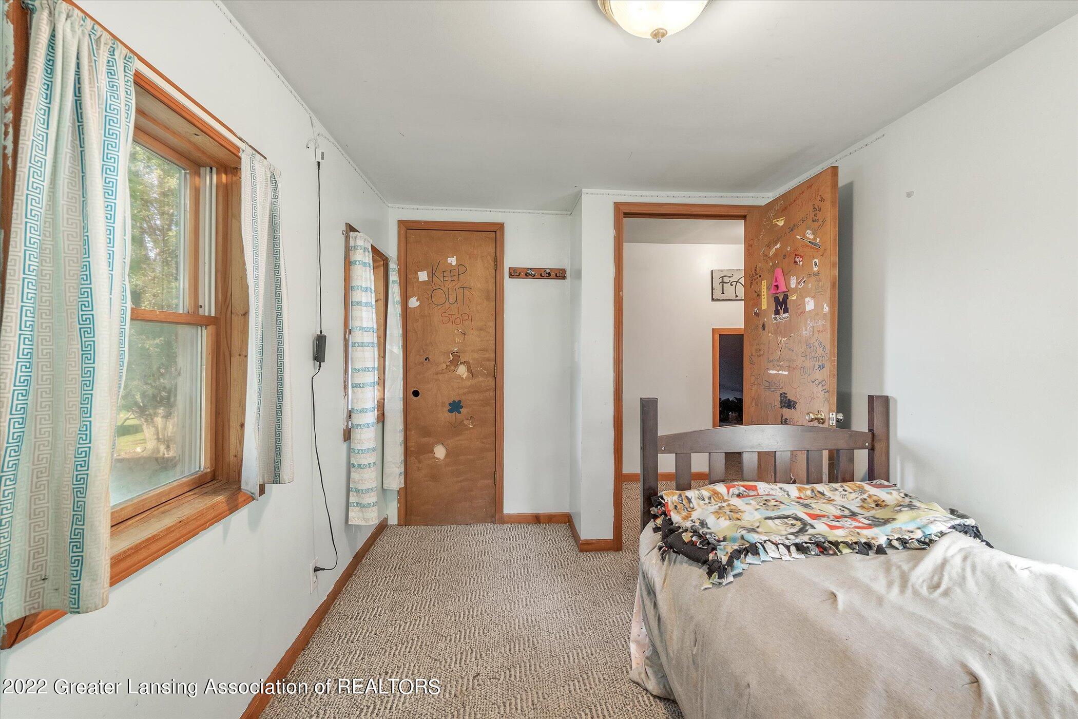 19281 West M 60 Three Rivers, MI 49093 - Photo 21 of 34 24-19281-M-60-WindowStill-Real-Estate-Ph