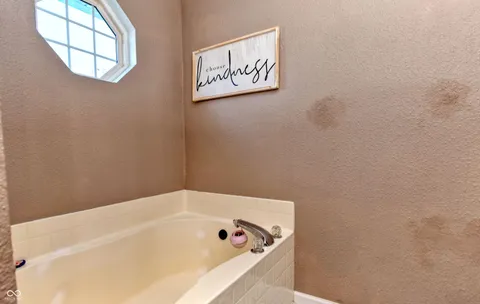 $317,500 | 413 East New York Street, Fortville, IN 46040