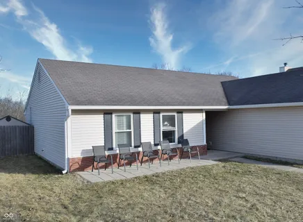 $317,500 | 413 East New York Street, Fortville, IN 46040